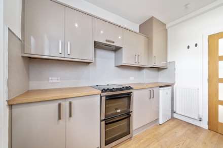 Wateryetts Drive, Kilmacolm, Image 6