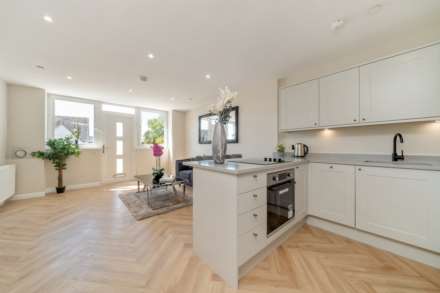 High Street, Kilmacolm, Image 6