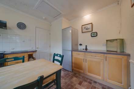 Auchenfoyle Road, Kilmacolm, Image 13