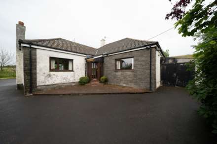 Auchenfoyle Road, Kilmacolm, Image 4