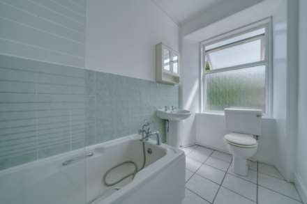 Rachael Place, Kilmacolm, Image 7