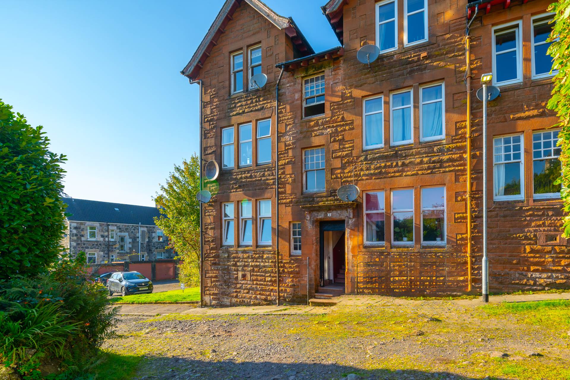 Glenburn Place, Kilmacolm, Image 1