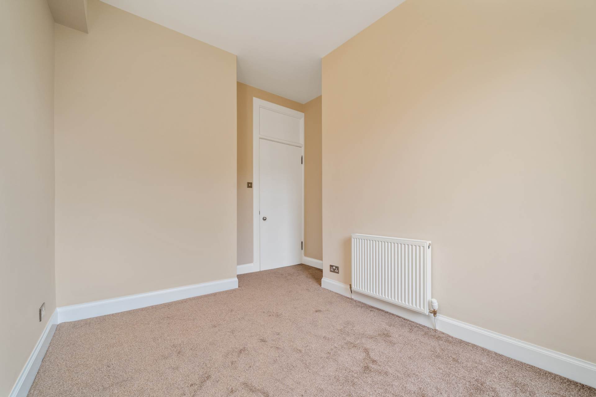 Glenburn Place, Kilmacolm, Image 11