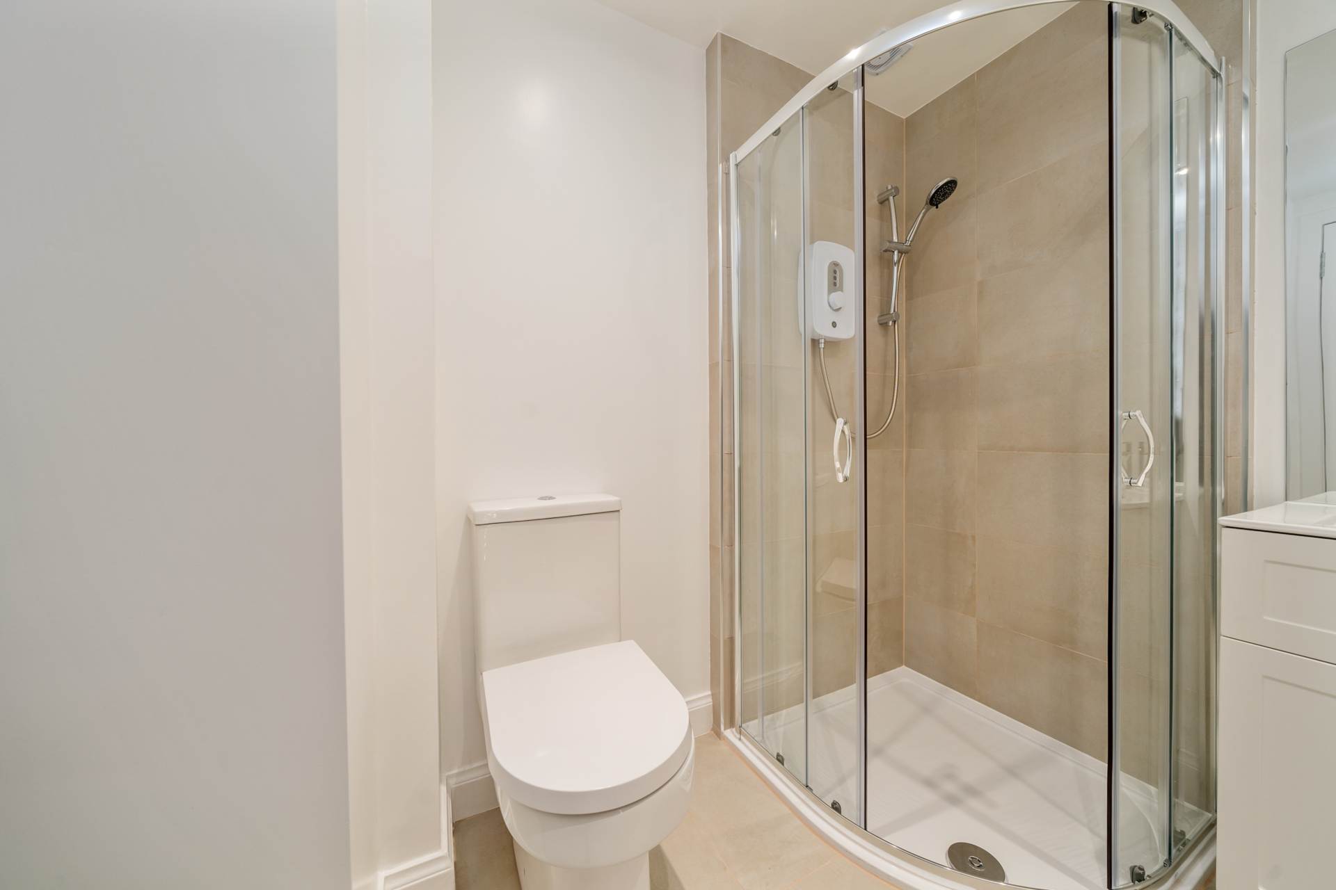 Glenburn Place, Kilmacolm, Image 12