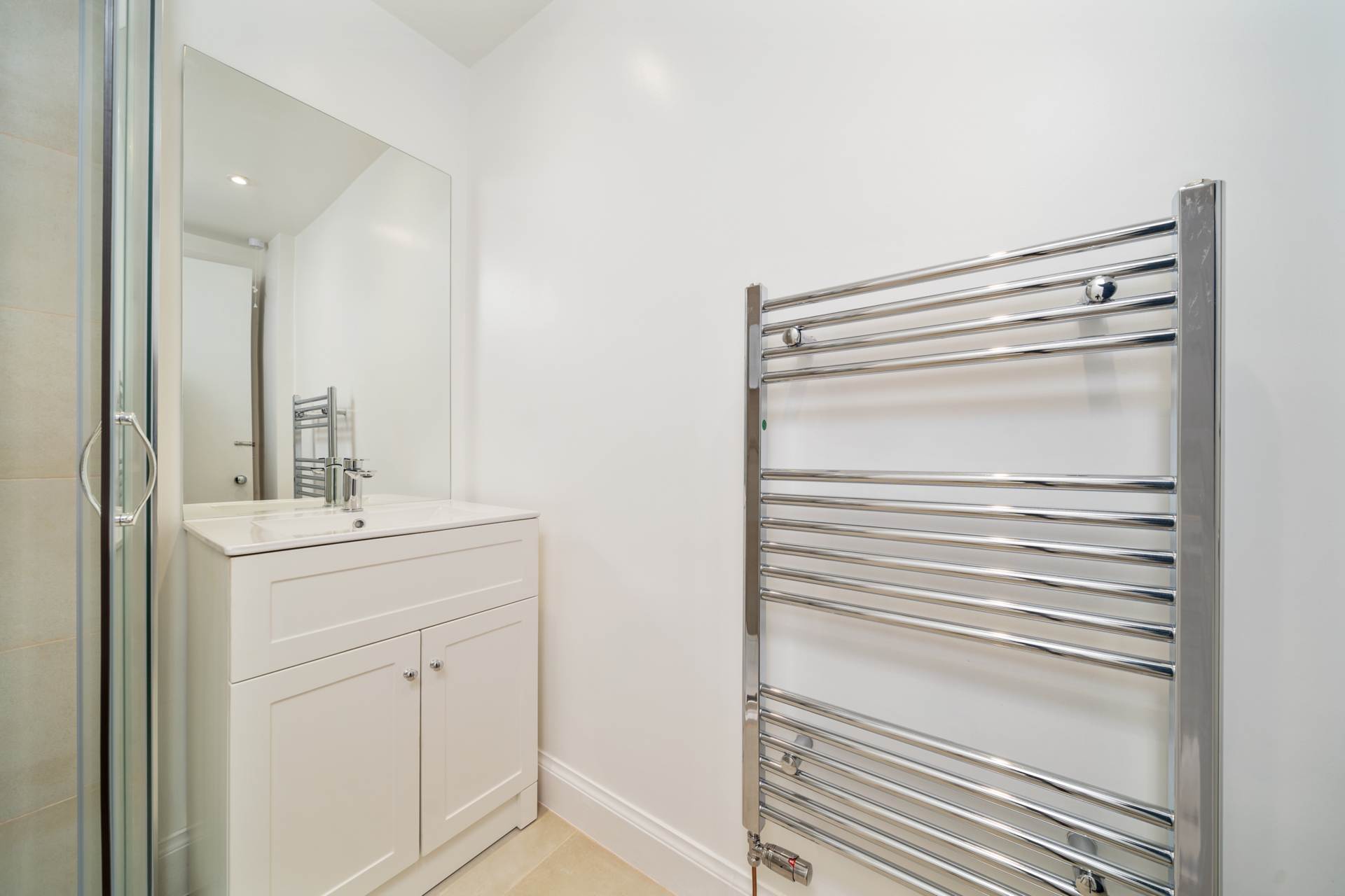 Glenburn Place, Kilmacolm, Image 13