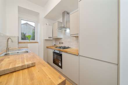 Glenburn Place, Kilmacolm, Image 6