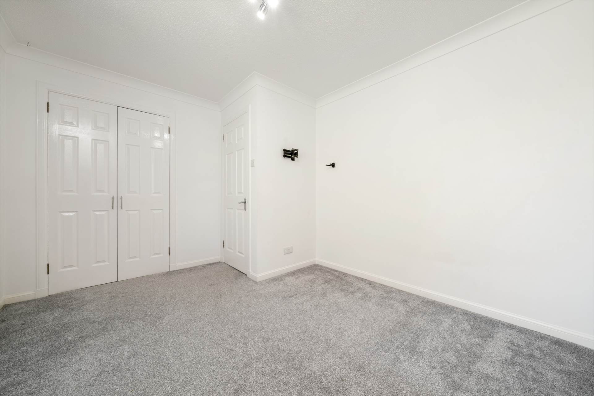 Beatrice Gardens, Crosslee, Image 16