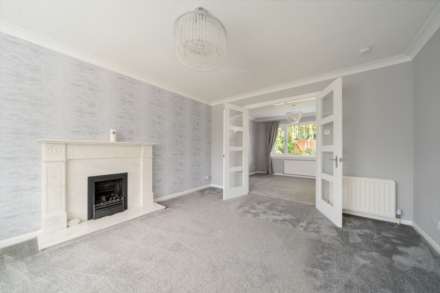 Beatrice Gardens, Crosslee, Image 4
