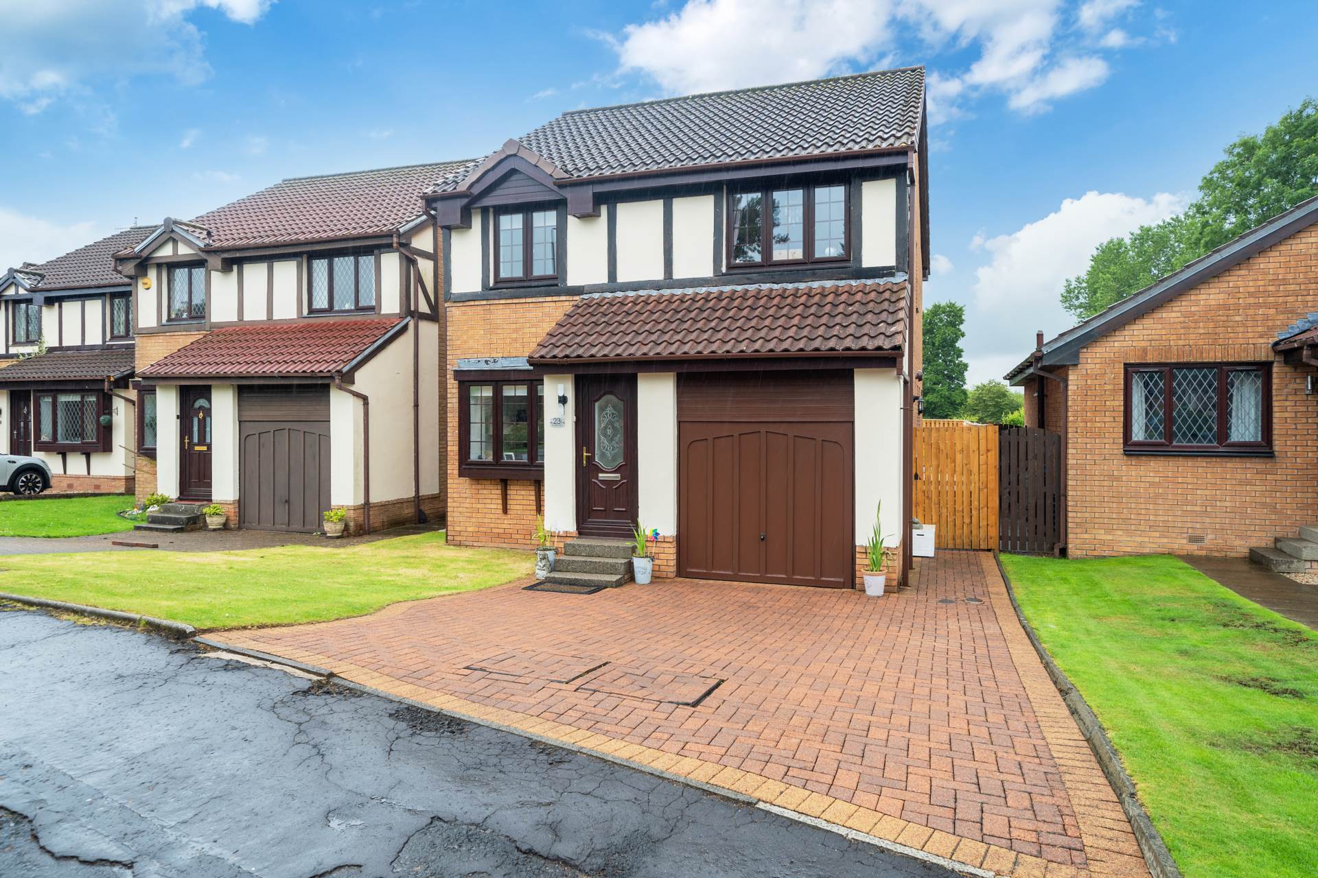 Nursery Grove, Kilmacolm, Image 2