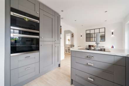 Nursery Grove, Kilmacolm, Image 12