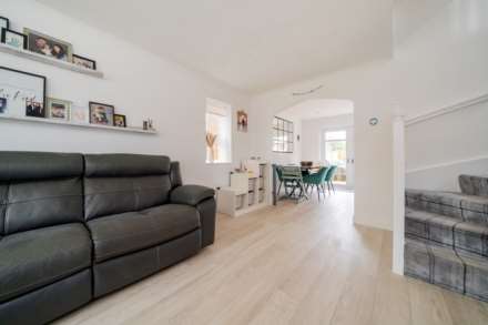 Nursery Grove, Kilmacolm, Image 5