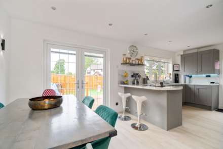 Nursery Grove, Kilmacolm, Image 7