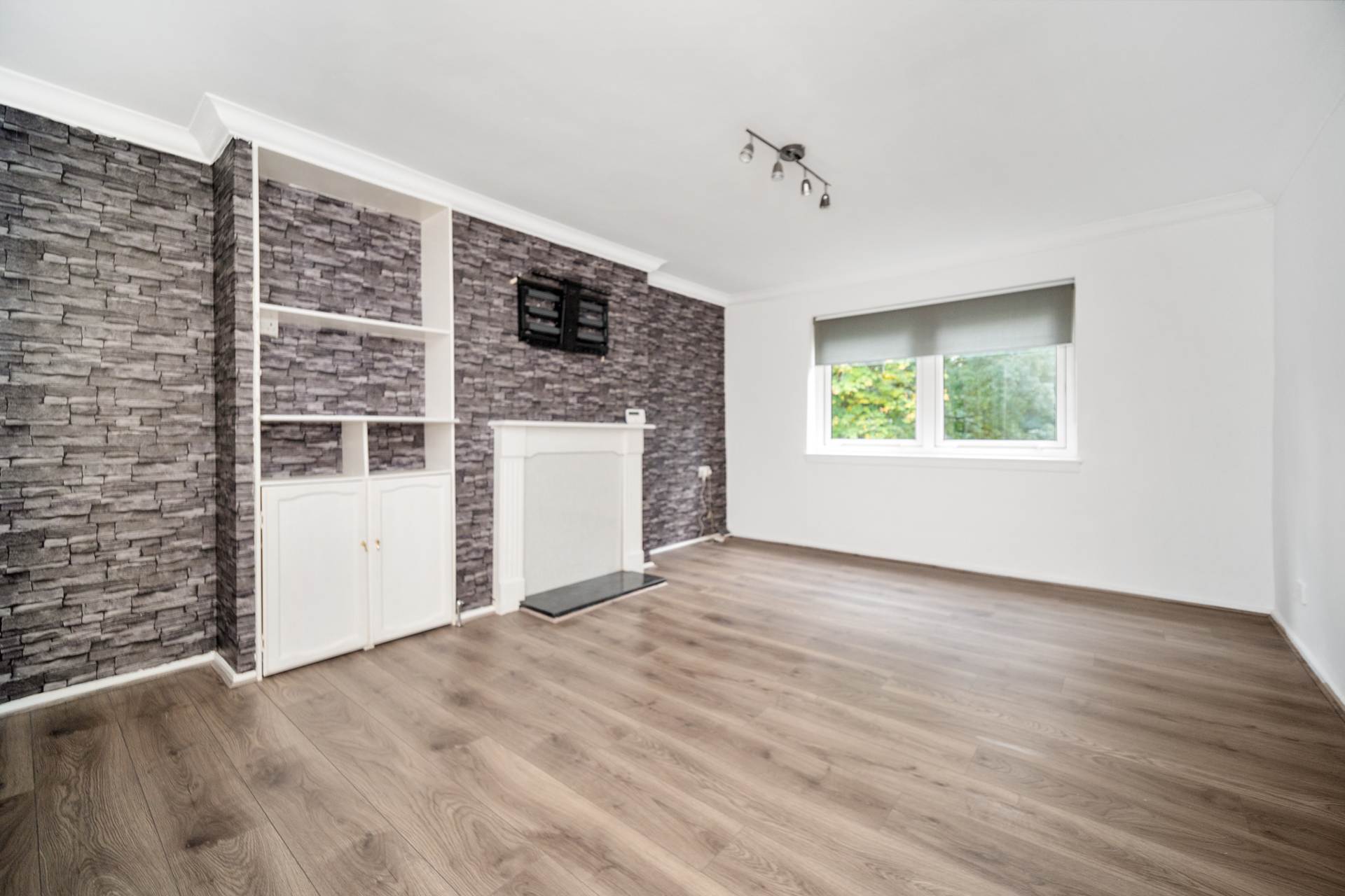 Fulton Crescent, Johnstone, Image 2