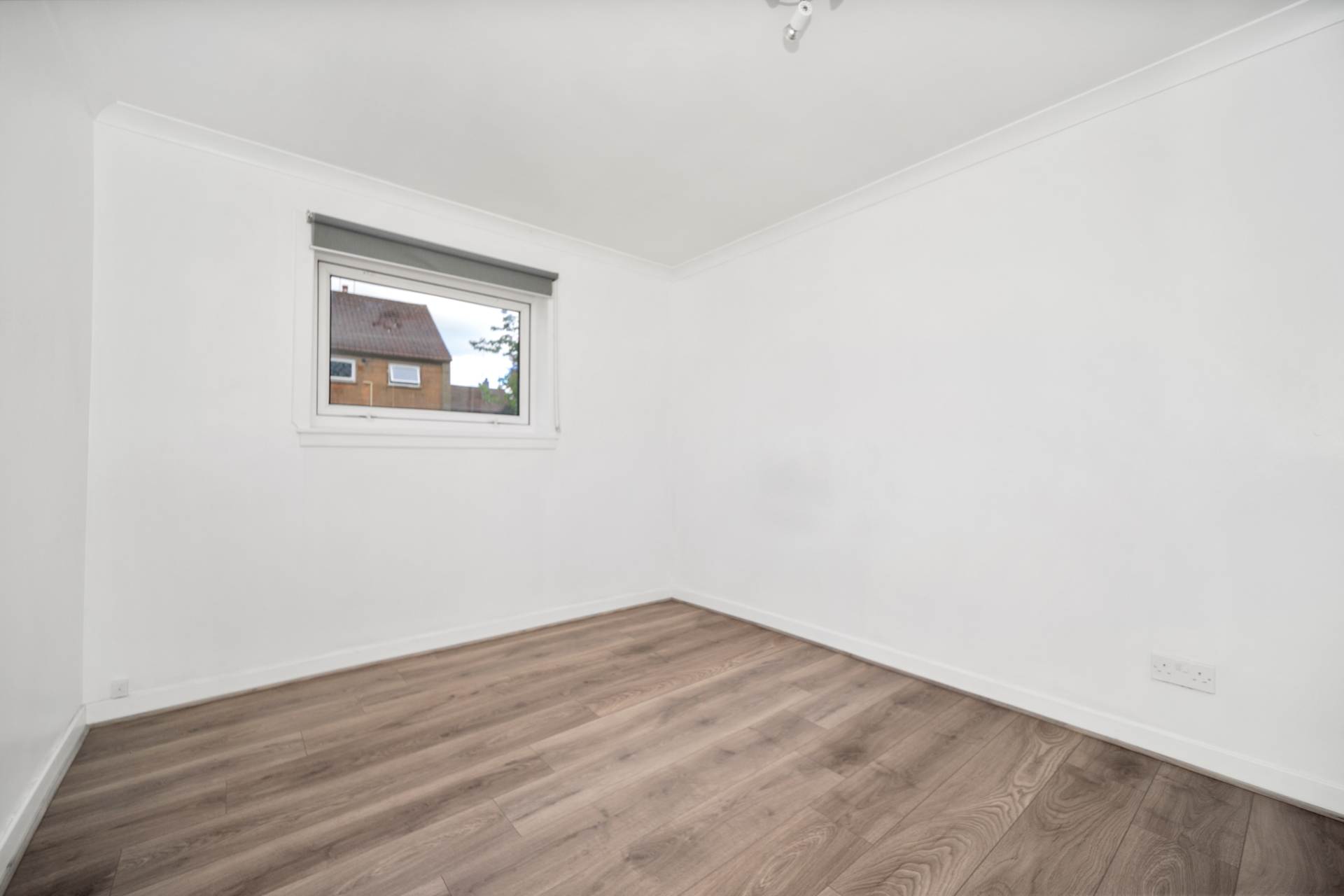 Fulton Crescent, Johnstone, Image 9