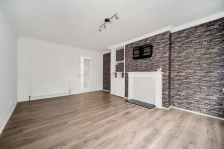 Fulton Crescent, Johnstone, Image 3
