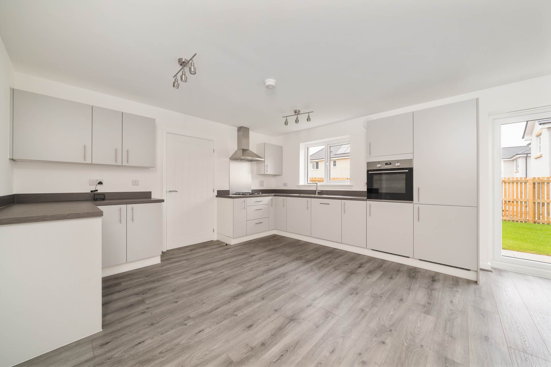 Caplethill Road, Paisley, Image 4