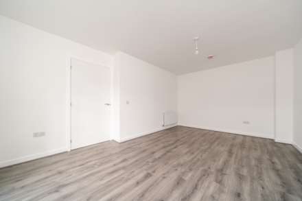 Caplethill Road, Paisley, Image 3