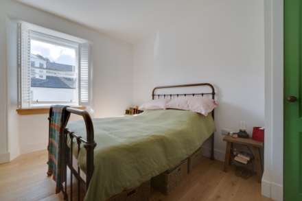 Gateside Place, Kilbarchan, Image 9