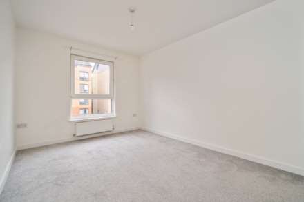 Kelvinhaugh Street, Glasgow, Image 11