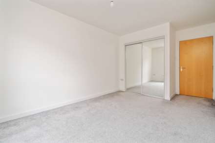 Kelvinhaugh Street, Glasgow, Image 12