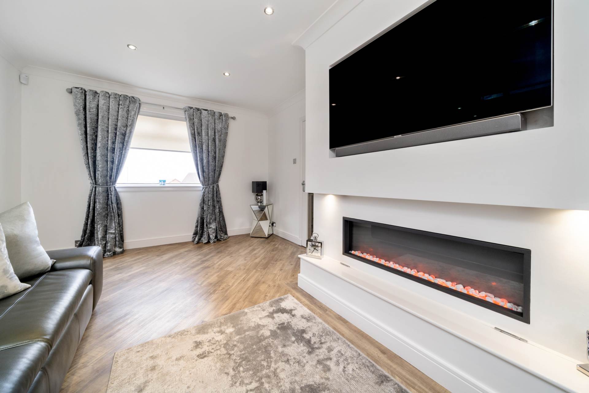 Hillend Place, Greenock, Image 4