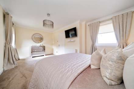 Hillend Place, Greenock, Image 16