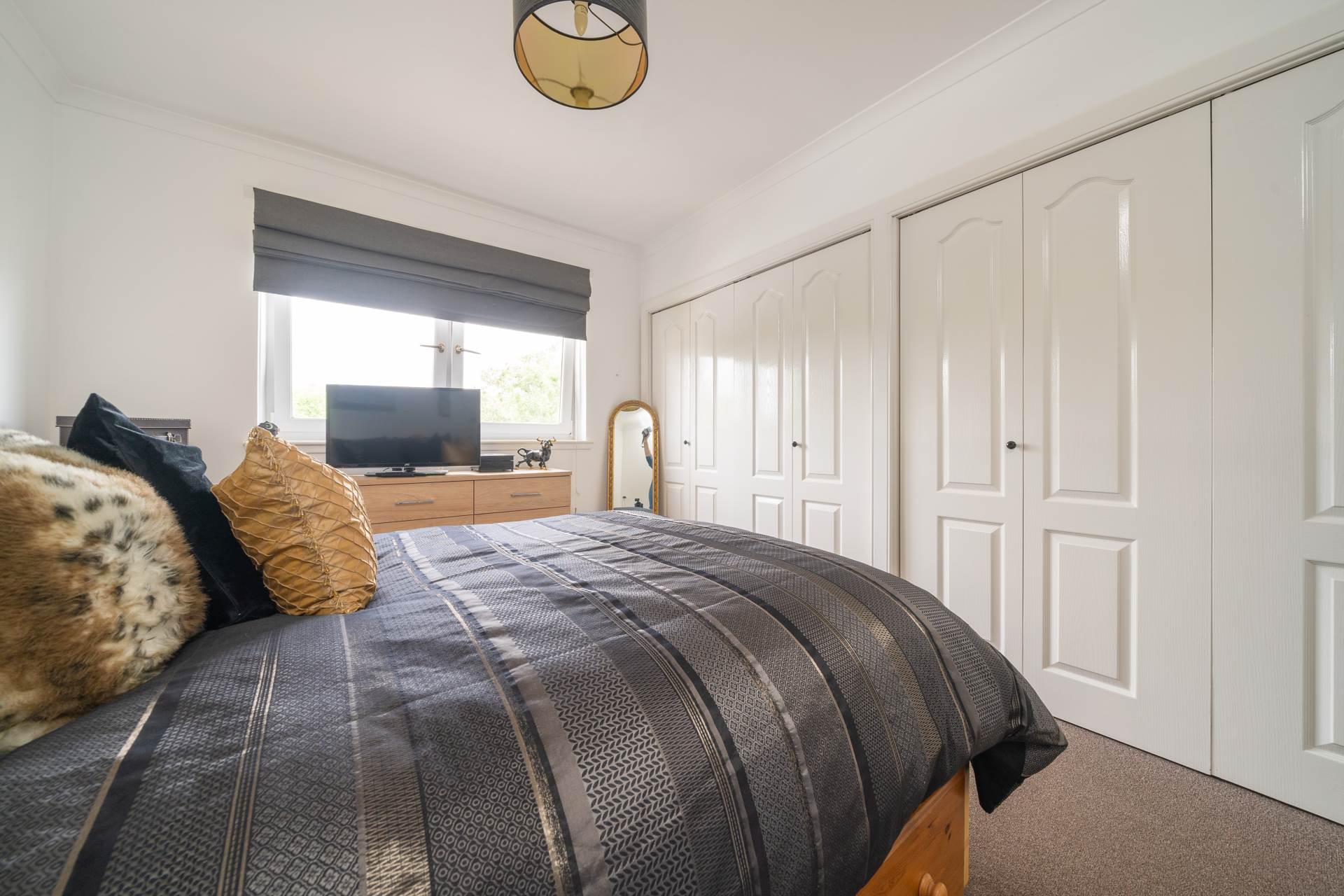 Whitelea Court, Kilmacolm, Image 12