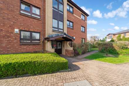 Whitelea Court, Kilmacolm, Image 2