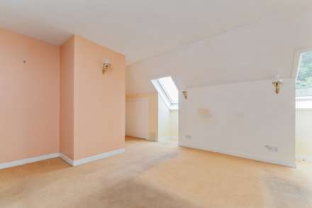 Balrossie Drive, Kilmacolm, Image 12