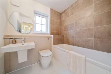 Church Street, Lochwinnoch, Image 16