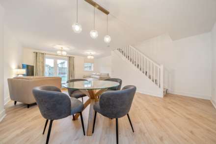 Church Street, Lochwinnoch, Image 3