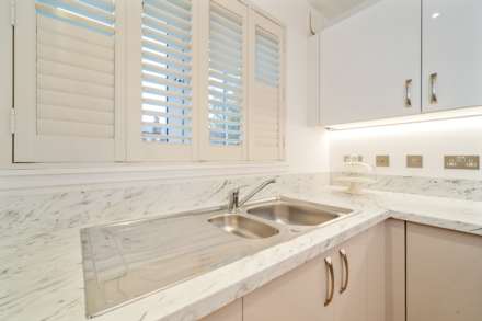 Church Street, Lochwinnoch, Image 7