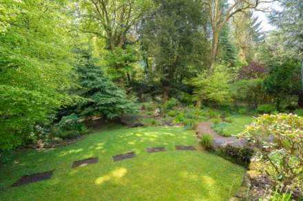 Cedar Court, Kilbarchan, Image 19
