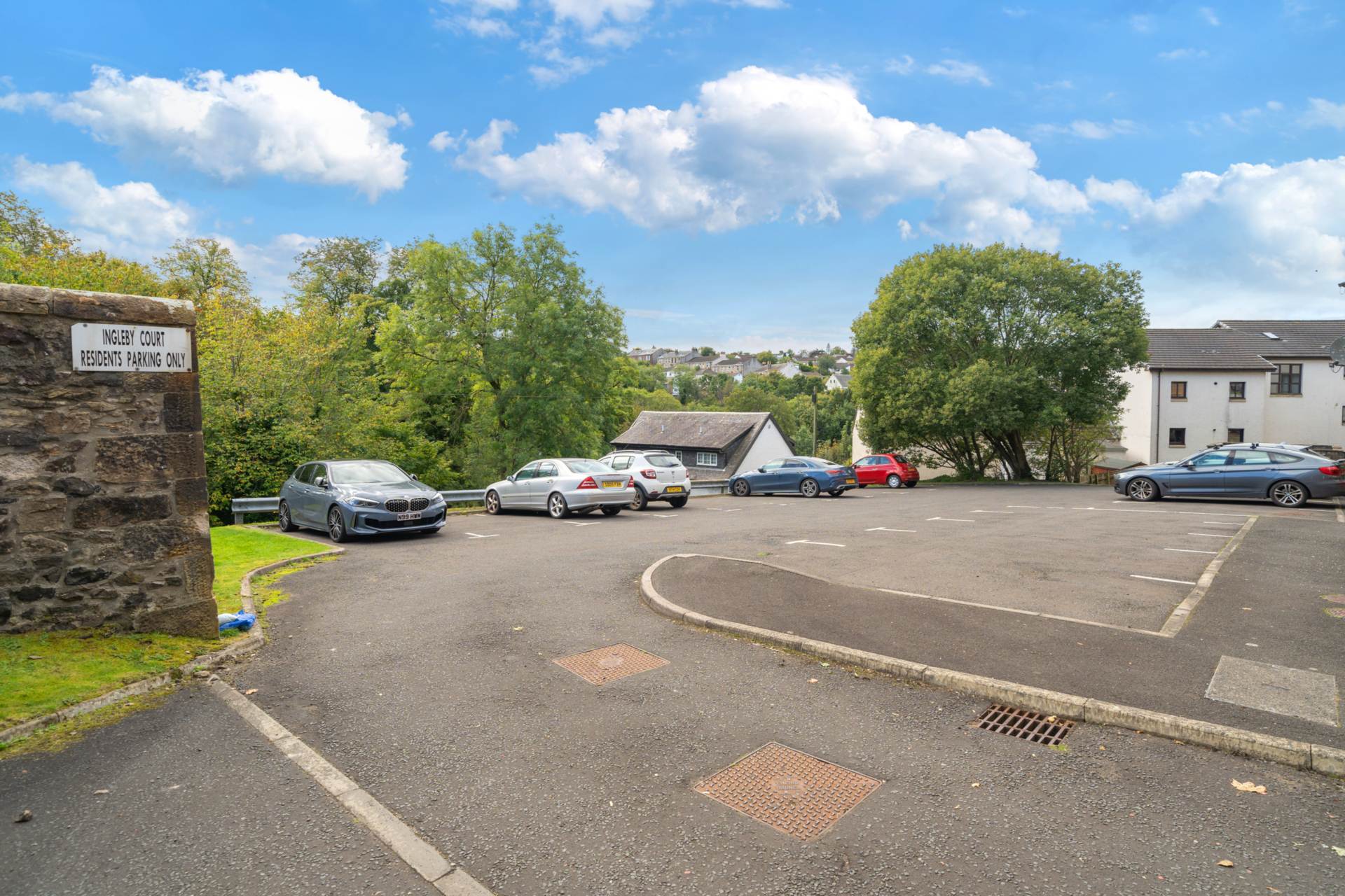 Ingleby Court, Bridge Of Weir, Image 12