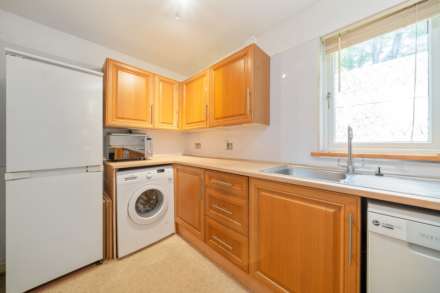 Ingleby Court, Bridge Of Weir, Image 5