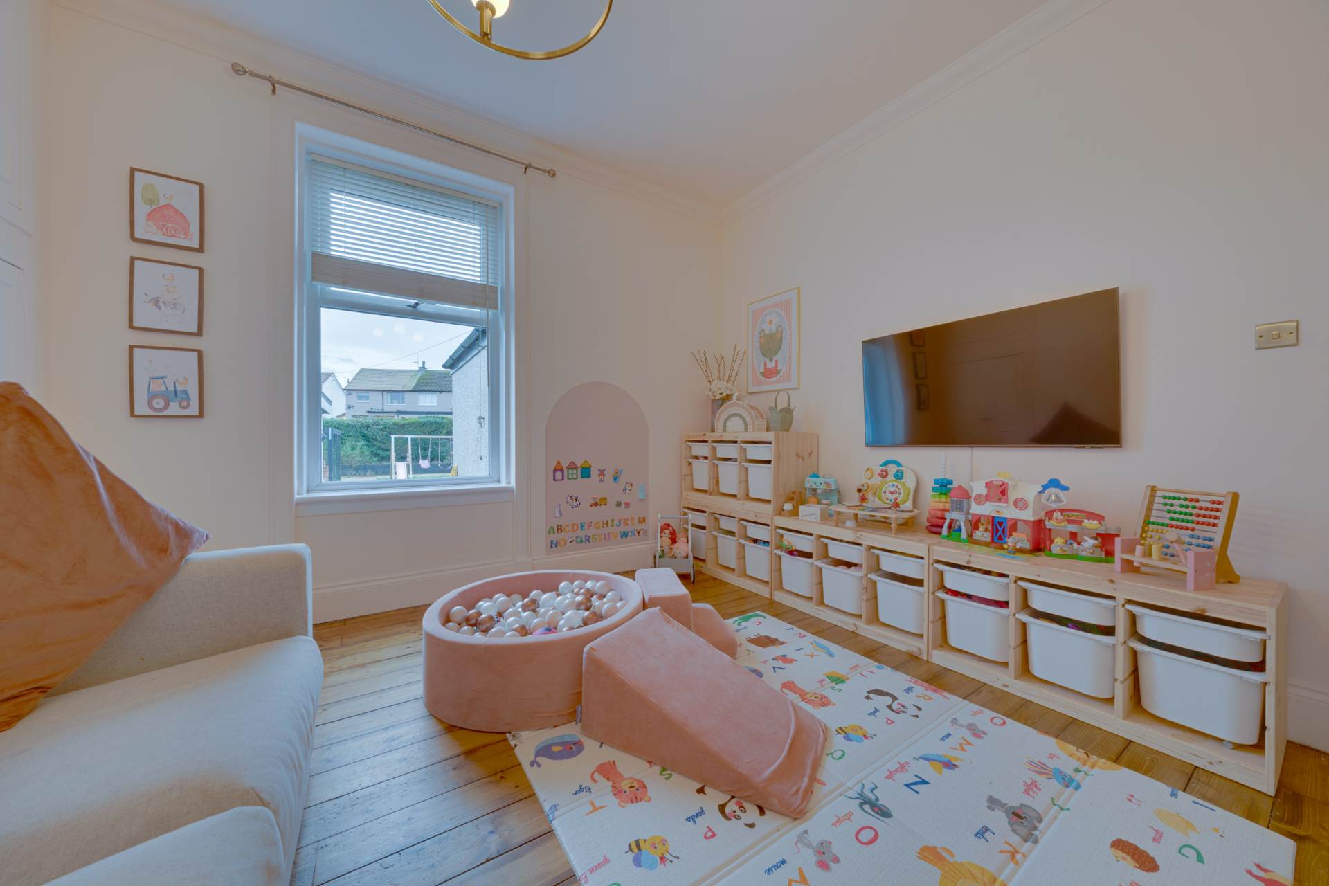 Ladysmith Avenue, Kilbarchan, Image 10