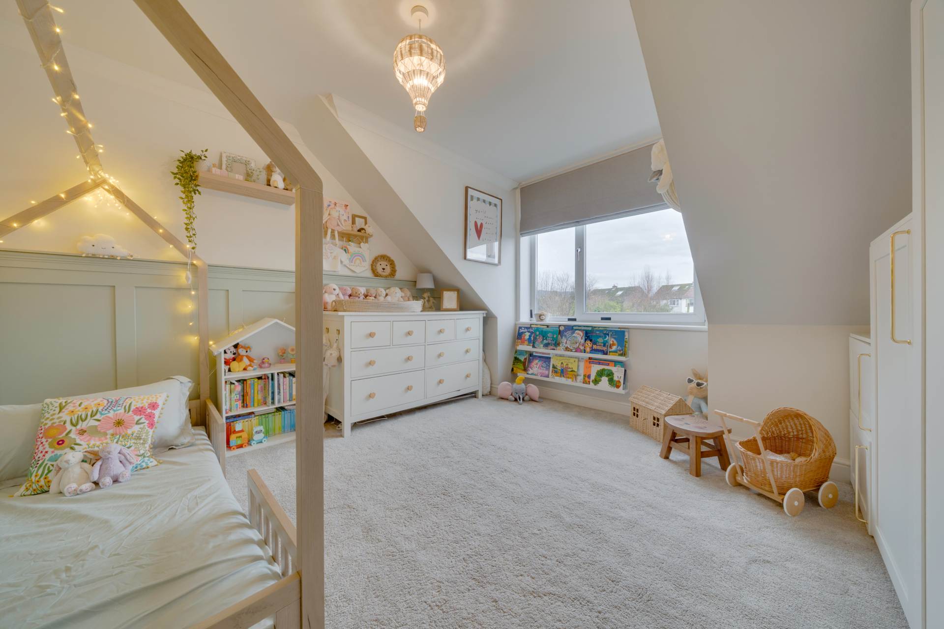 Ladysmith Avenue, Kilbarchan, Image 15