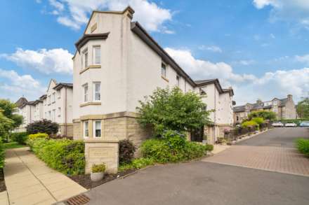Woodrow Court, Kilmacolm, Image 1