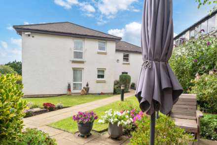Woodrow Court, Kilmacolm, Image 10
