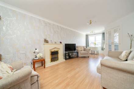 Woodrow Court, Kilmacolm, Image 2