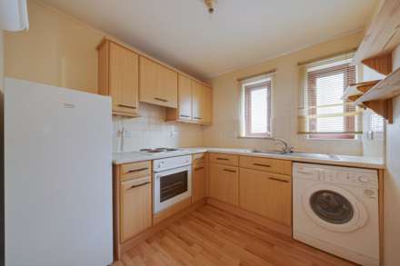 Ingleby Court, Bridge Of Weir, Image 4