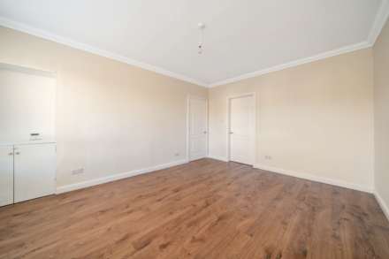 Wheatlands Drive, Kilbrchan, Image 4