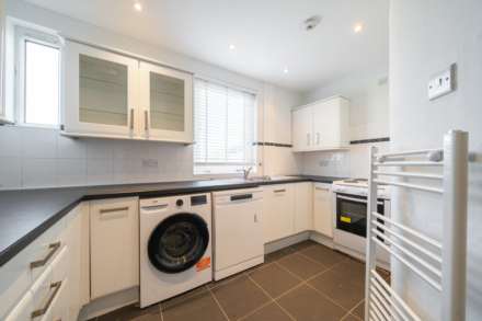 Wheatlands Drive, Kilbrchan, Image 5