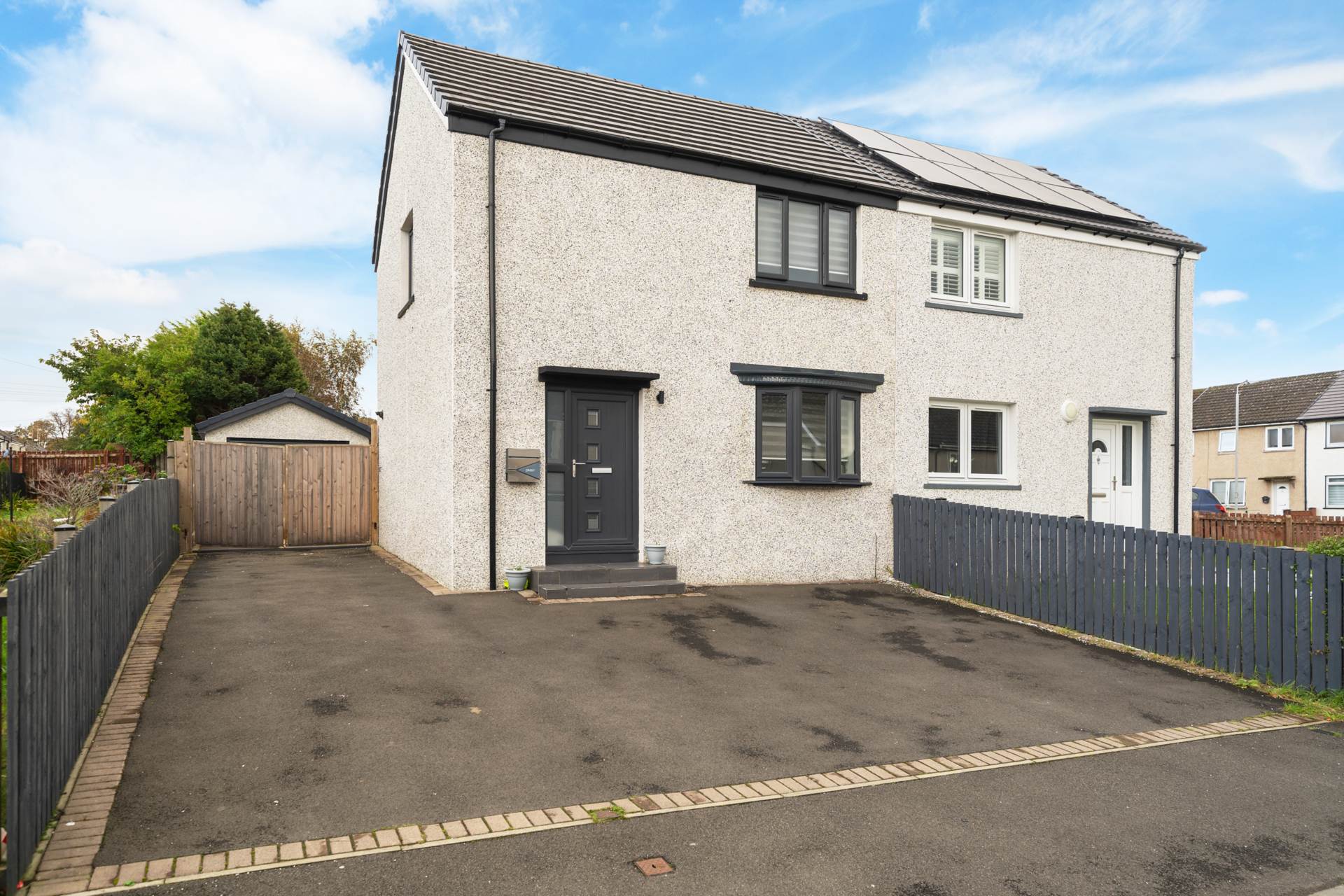 McDonald Avenue, Johnstone, Image 1