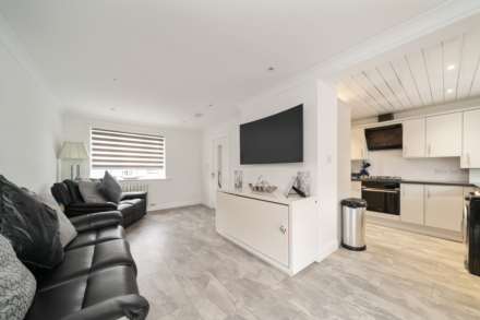 McDonald Avenue, Johnstone, Image 2