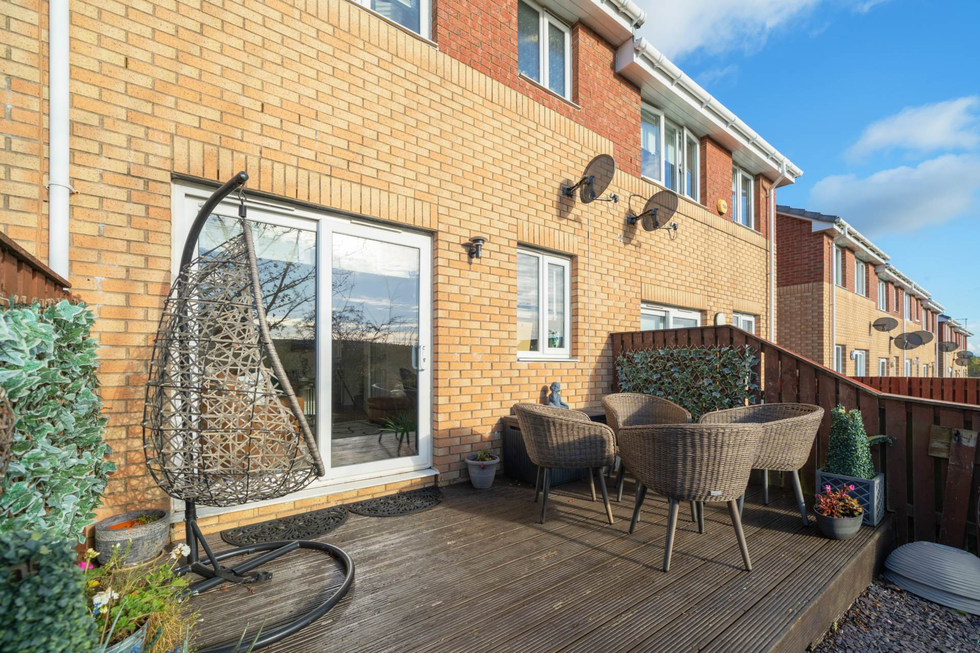 Strathcarron Green, Paisley, Image 14