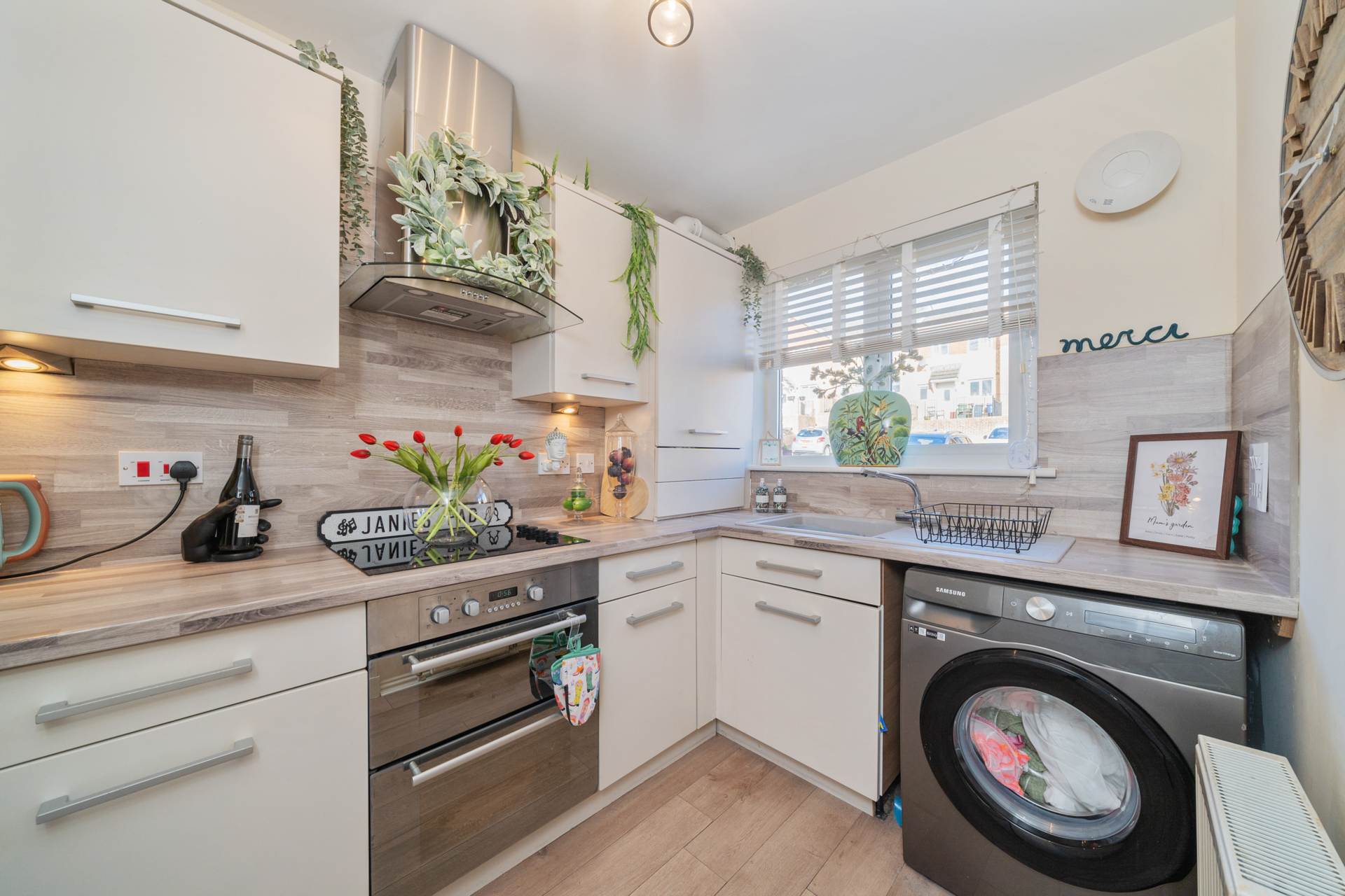 Strathcarron Green, Paisley, Image 5