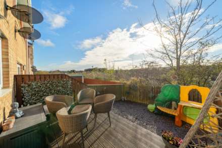 Strathcarron Green, Paisley, Image 15