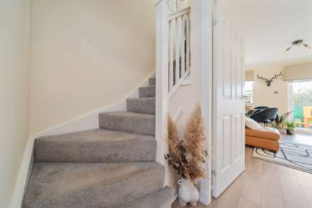 Strathcarron Green, Paisley, Image 8