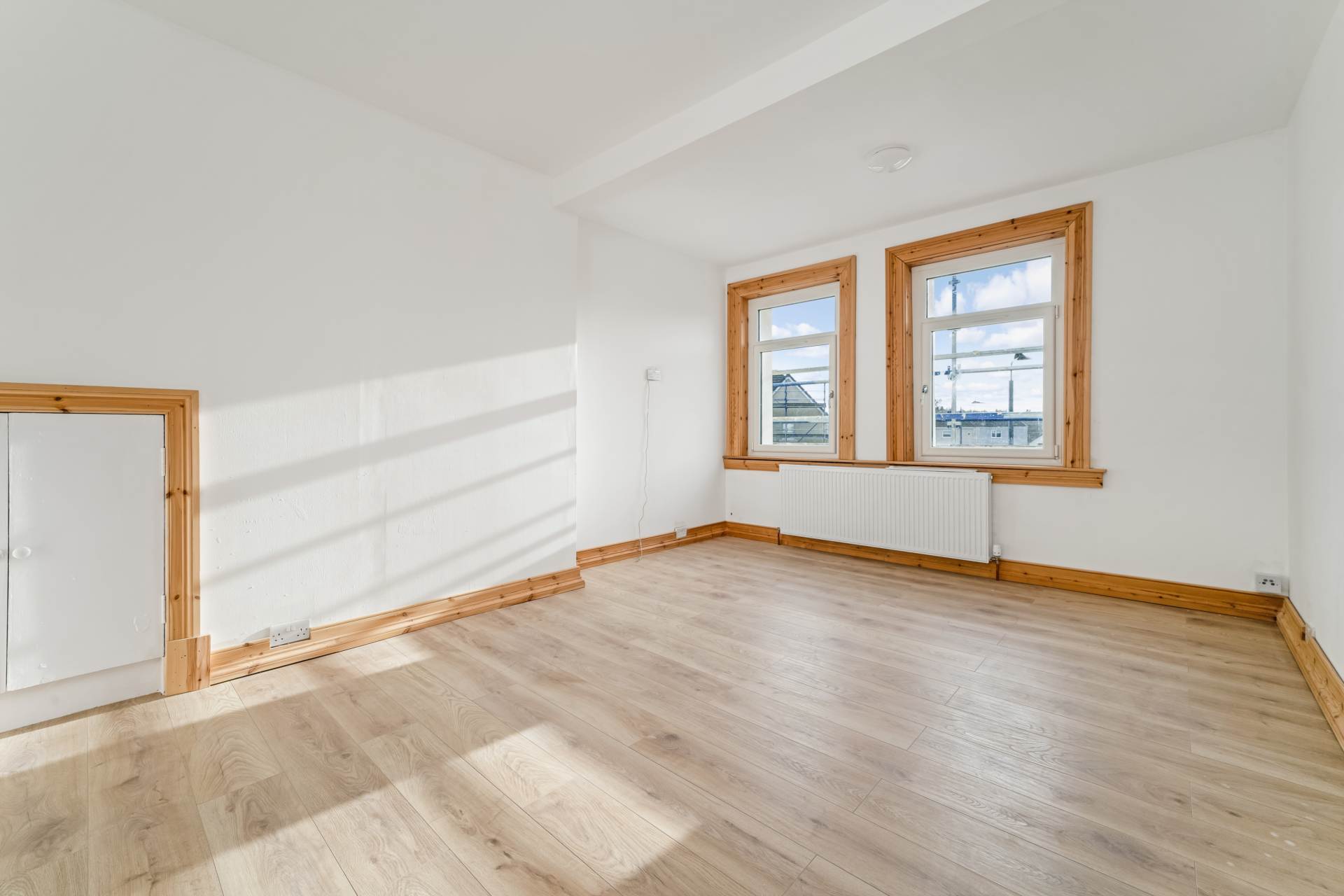 Fulwood Avenue, Linwood, Image 1